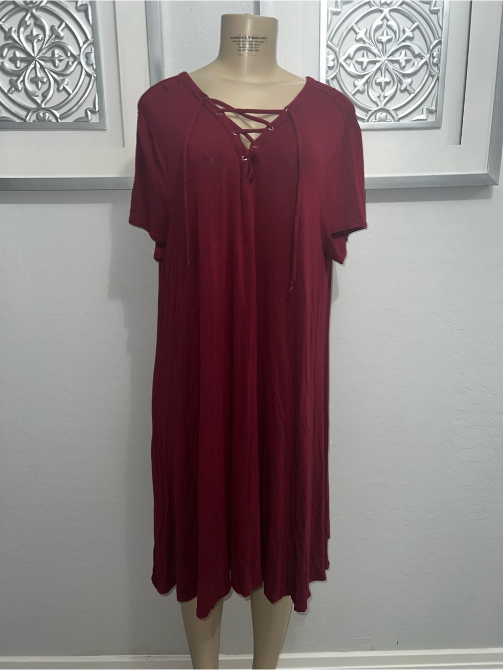 Old Navy Burgundy V-Neck Lace-Up Casual Dress